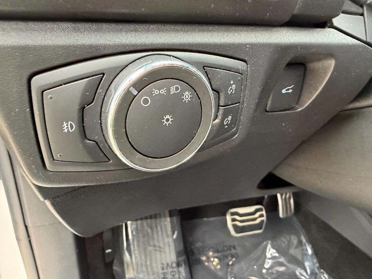 Used 2017 Ford Fusion Sport w/ Equipment Group 401A image 17