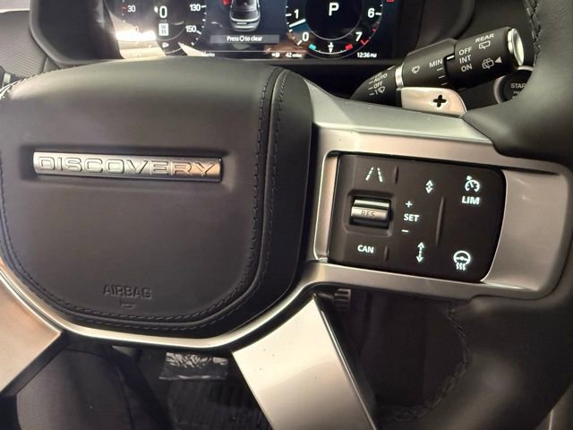 New 2026 Land Rover Discovery Limited Edition image 18