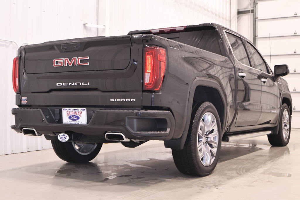 Used 2024 GMC Sierra 1500 Denali w/ Denali Reserve Package AWD/4WD image 10