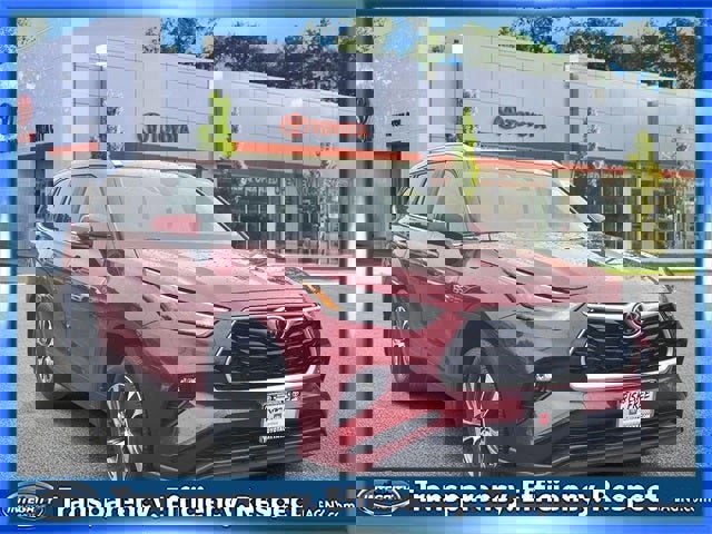 Certified 2024 Toyota Highlander XLE