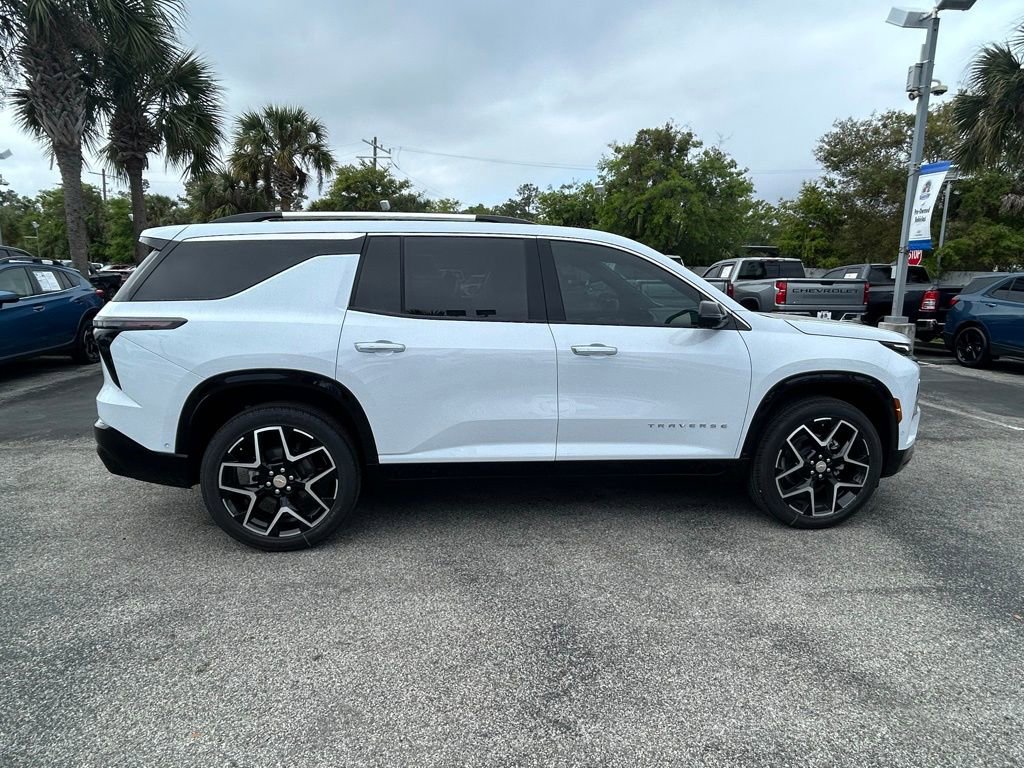 New 2026 Chevrolet Traverse High Country FWD image 8