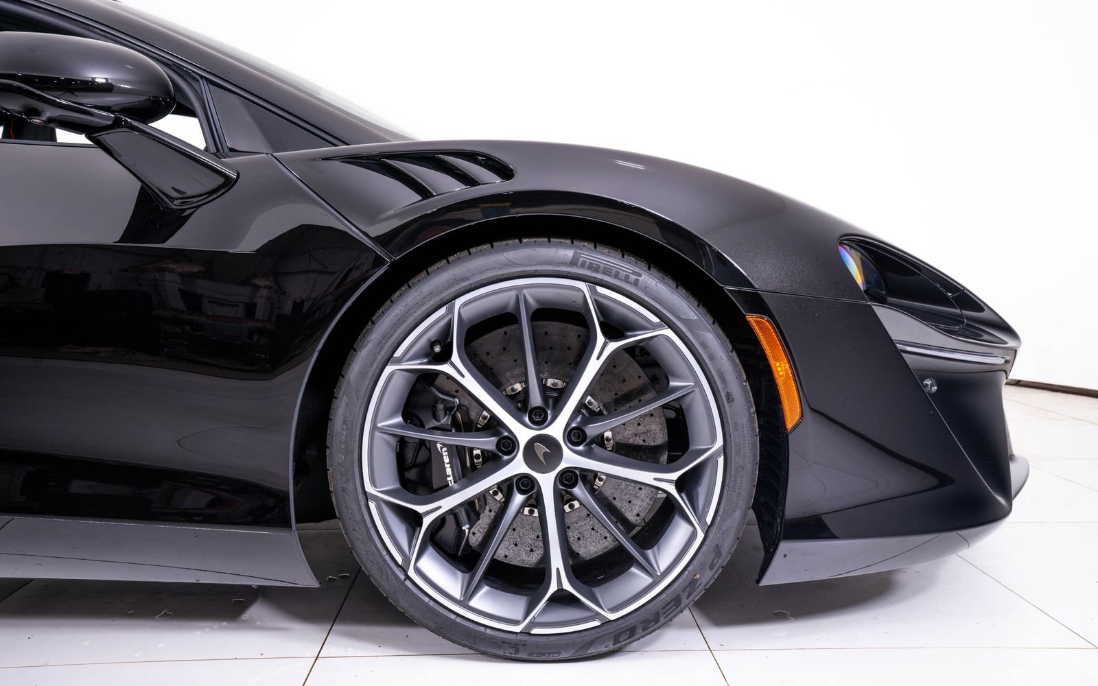 New 2026 McLaren Artura RWD image 15