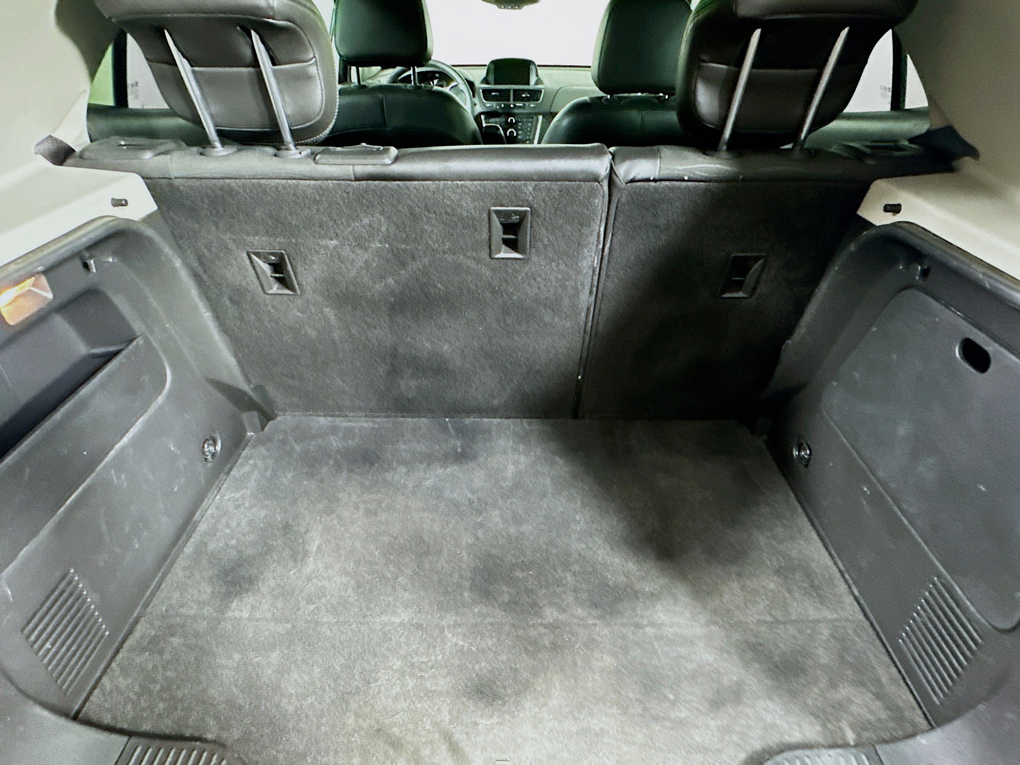 Used 2016 Buick Encore Sport Touring FWD image 29