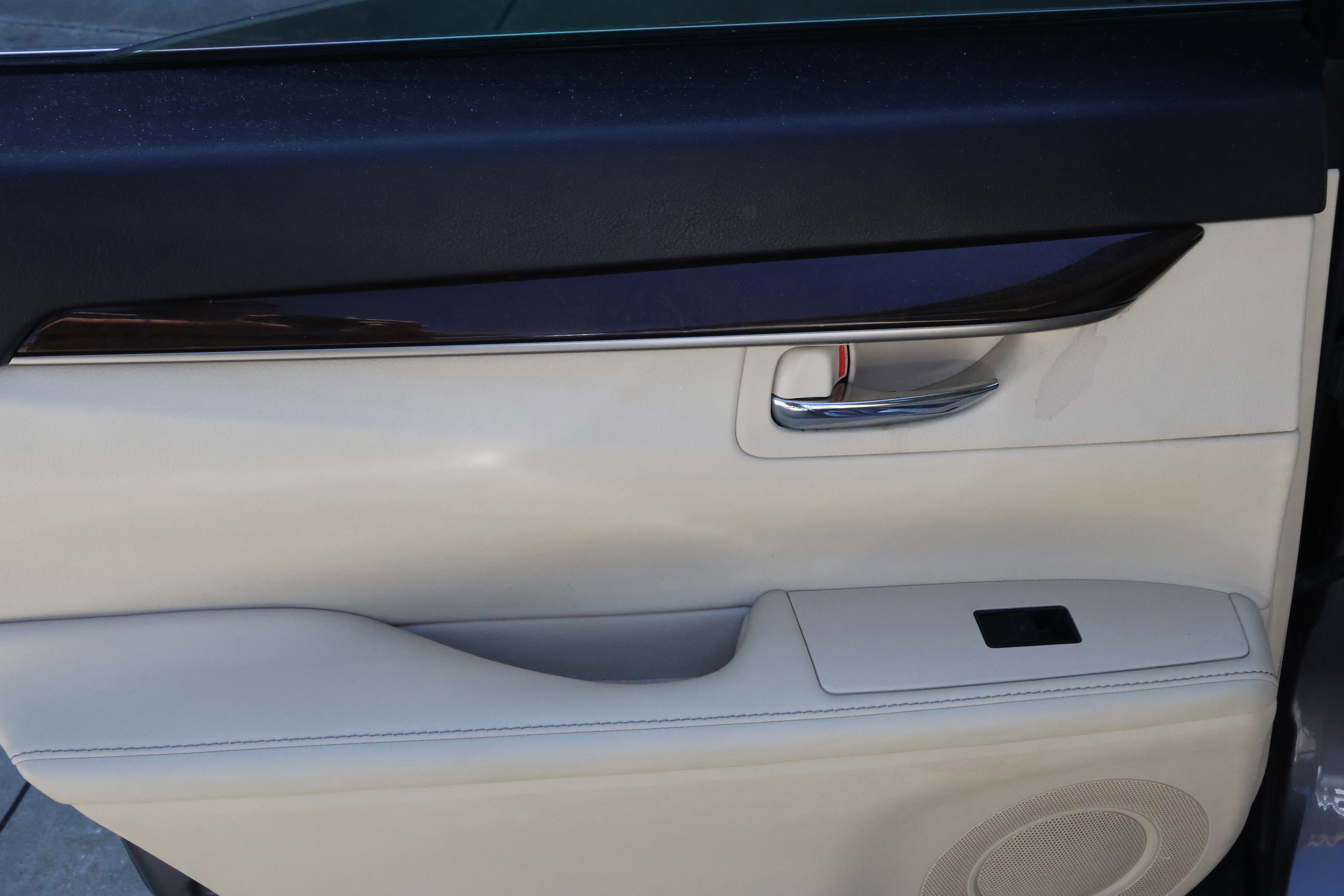 Used 2015 Lexus ES 350 w/ Premium Package FWD image 35