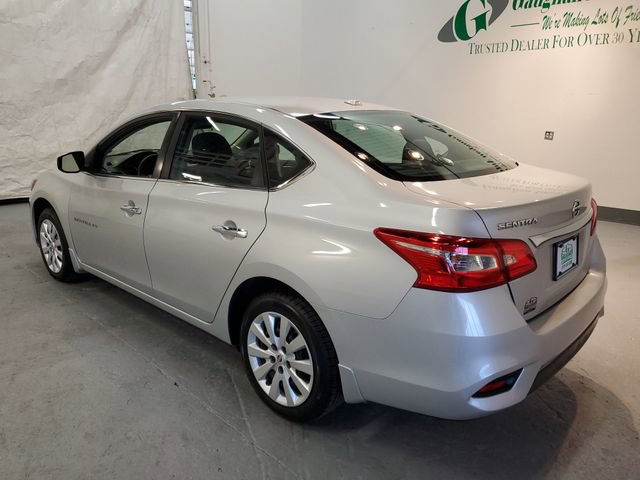 Used 2016 Nissan Sentra SV FWD image 4