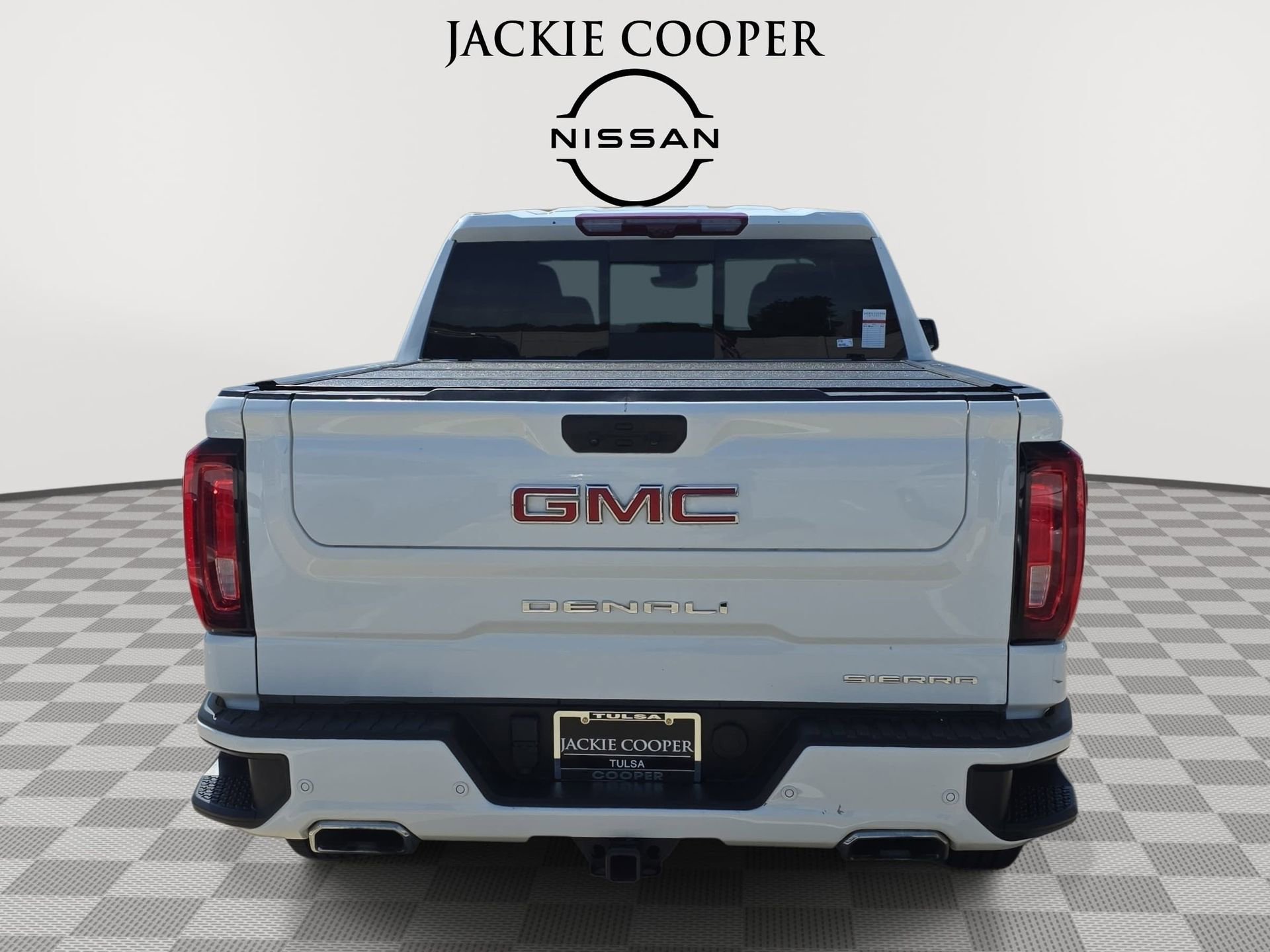 Used 2024 GMC Sierra 1500 Denali w/ Denali Reserve Package AWD/4WD image 6