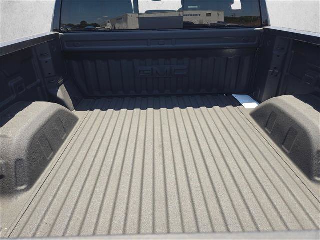 Used 2026 GMC Sierra 1500 AT4 w/ AT4 Premium Package AWD/4WD image 6