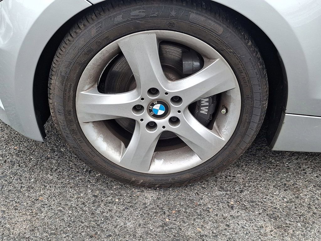 Used 2008 BMW 135i Convertible image 8