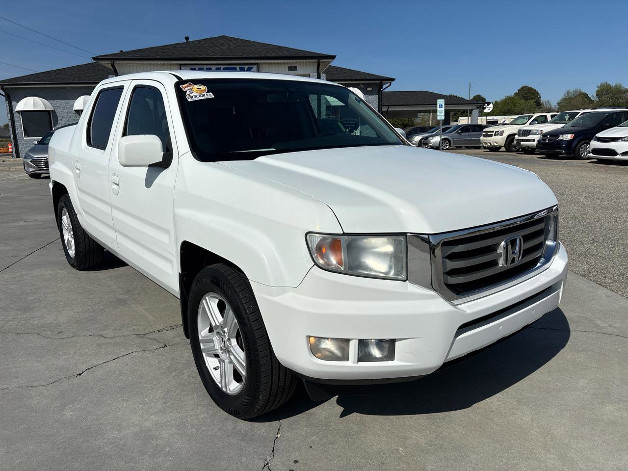 Used 2013 Honda Ridgeline RTL image 2