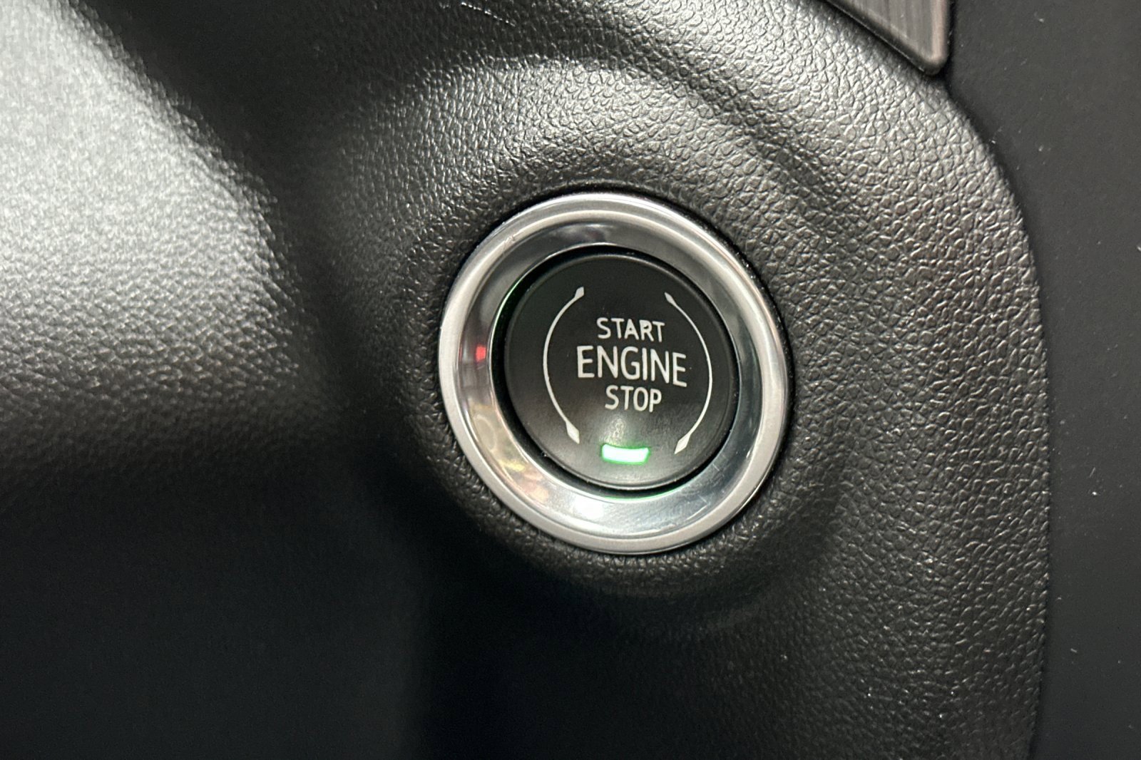 Certified 2020 GMC Sierra 1500 Denali w/ Denali Ultimate Package image 29