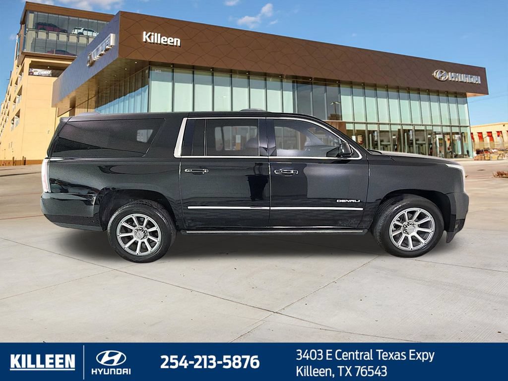 Used 2018 GMC Yukon XL Denali w/ Open Road Package RWD image 9