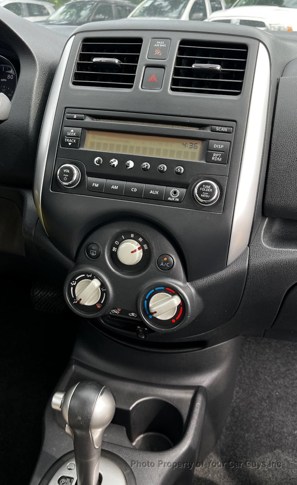 Used 2014 Nissan Versa Note SV FWD image 19