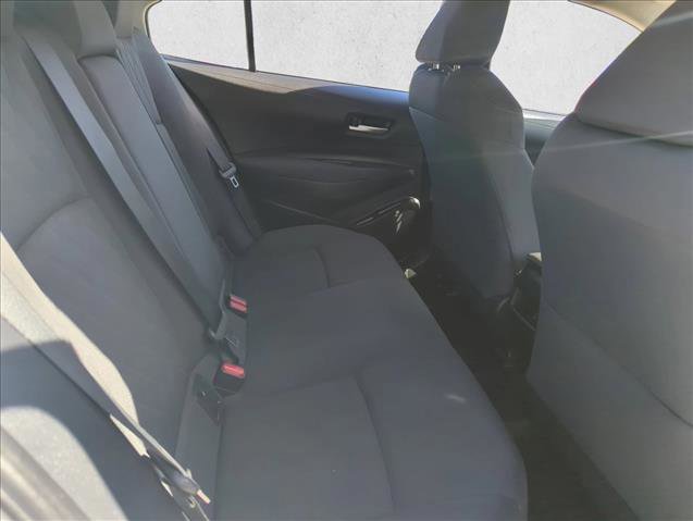 Used 2020 Toyota Corolla LE image 21