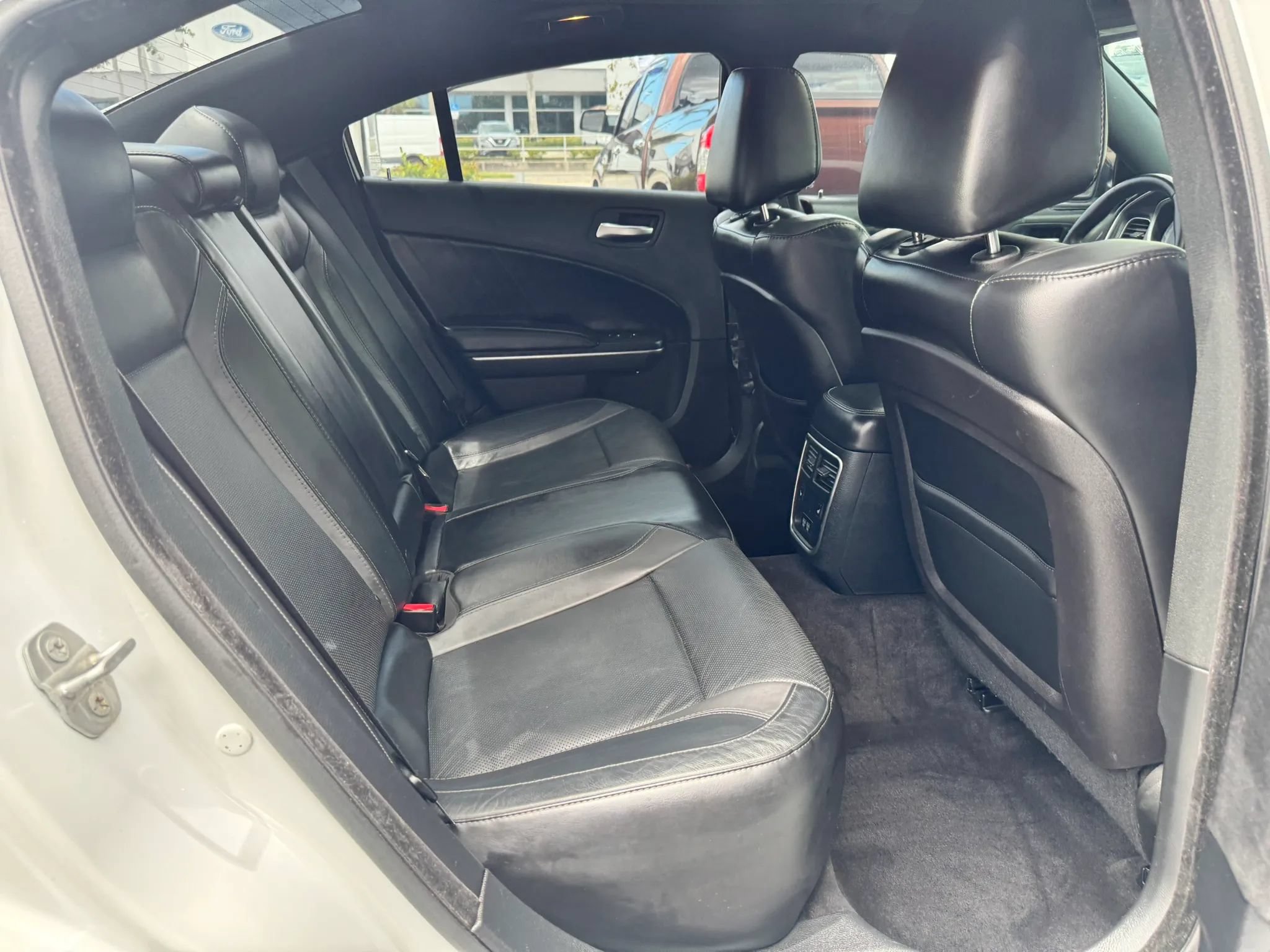 Used 2015 Dodge Charger R/T w/ Plus Group RWD image 30