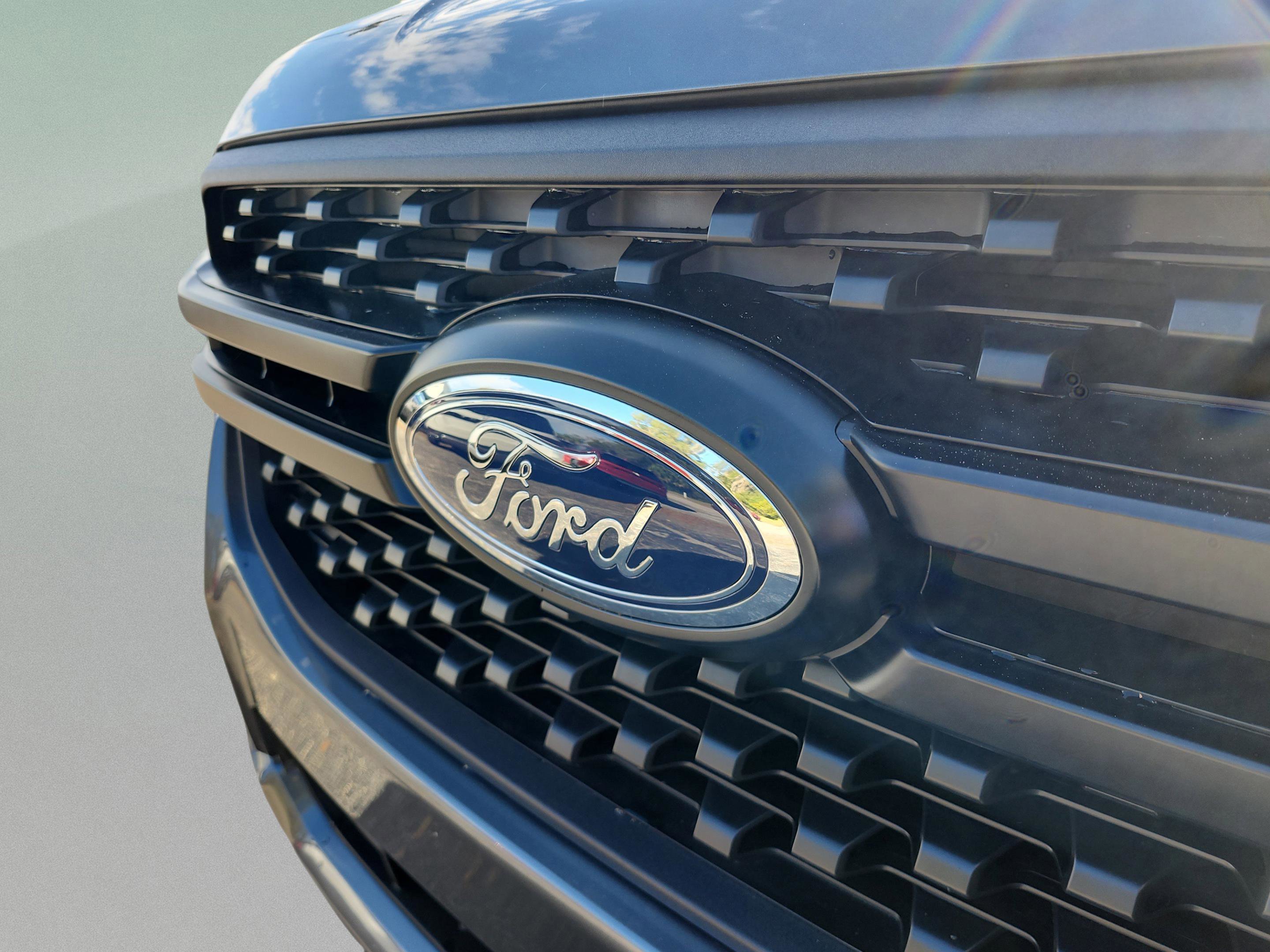 New 2025 Ford Ranger XL image 3