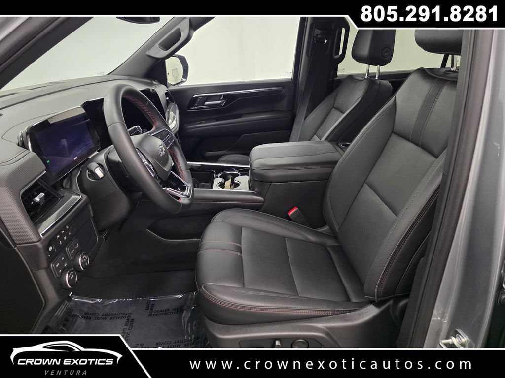Used 2026 Chevrolet Suburban RST AWD/4WD image 21
