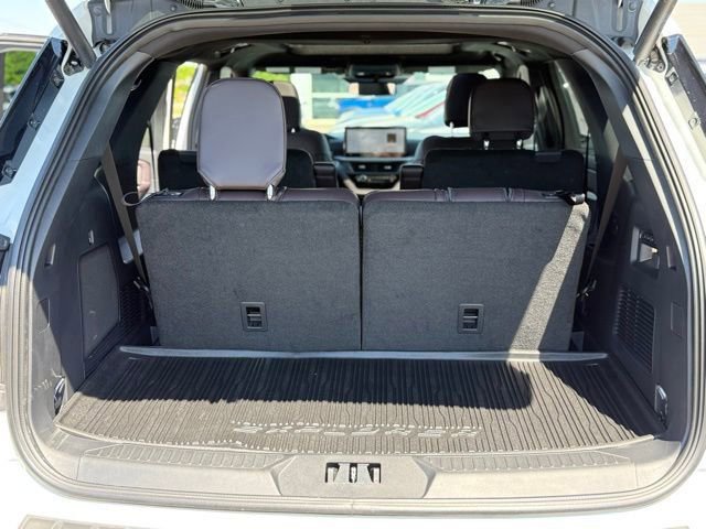 New 2026 Ford Explorer Platinum AWD/4WD image 25