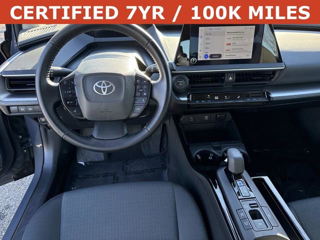 Used 2024 Toyota Prius LE image 17