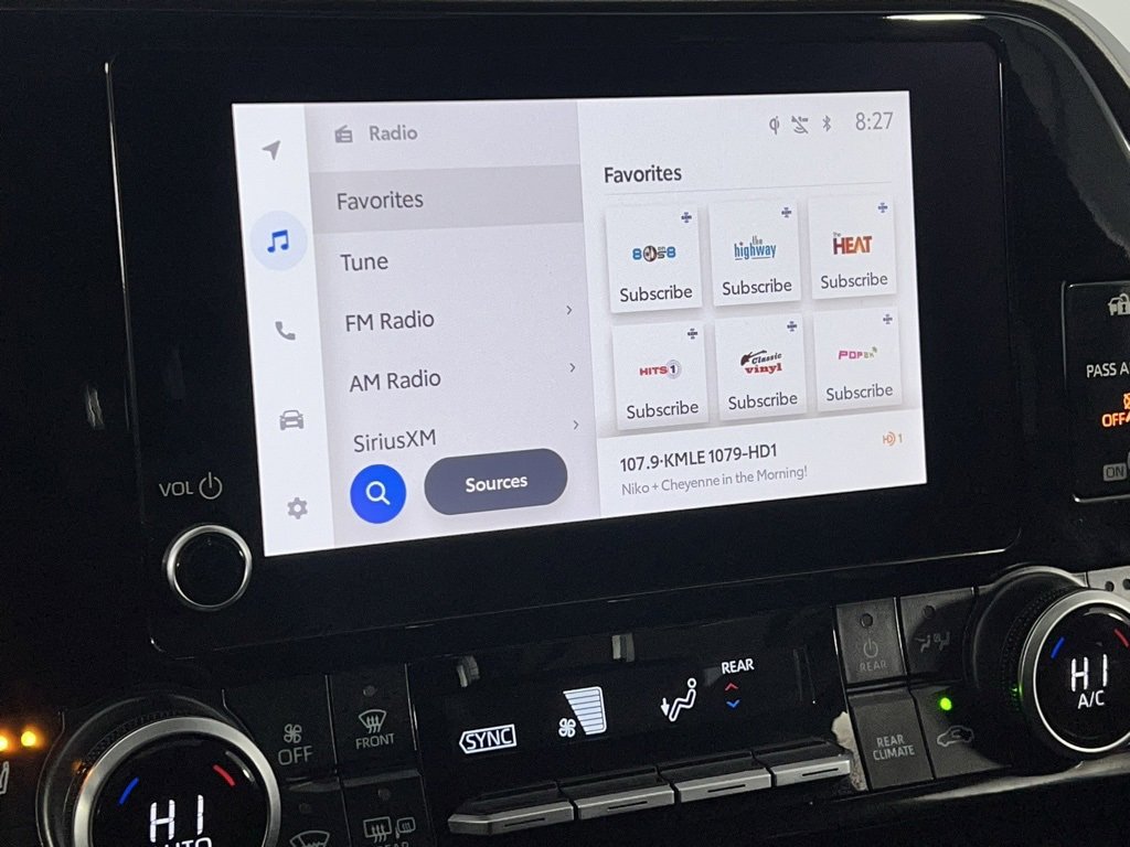 Used 2025 Toyota Highlander XLE image 17