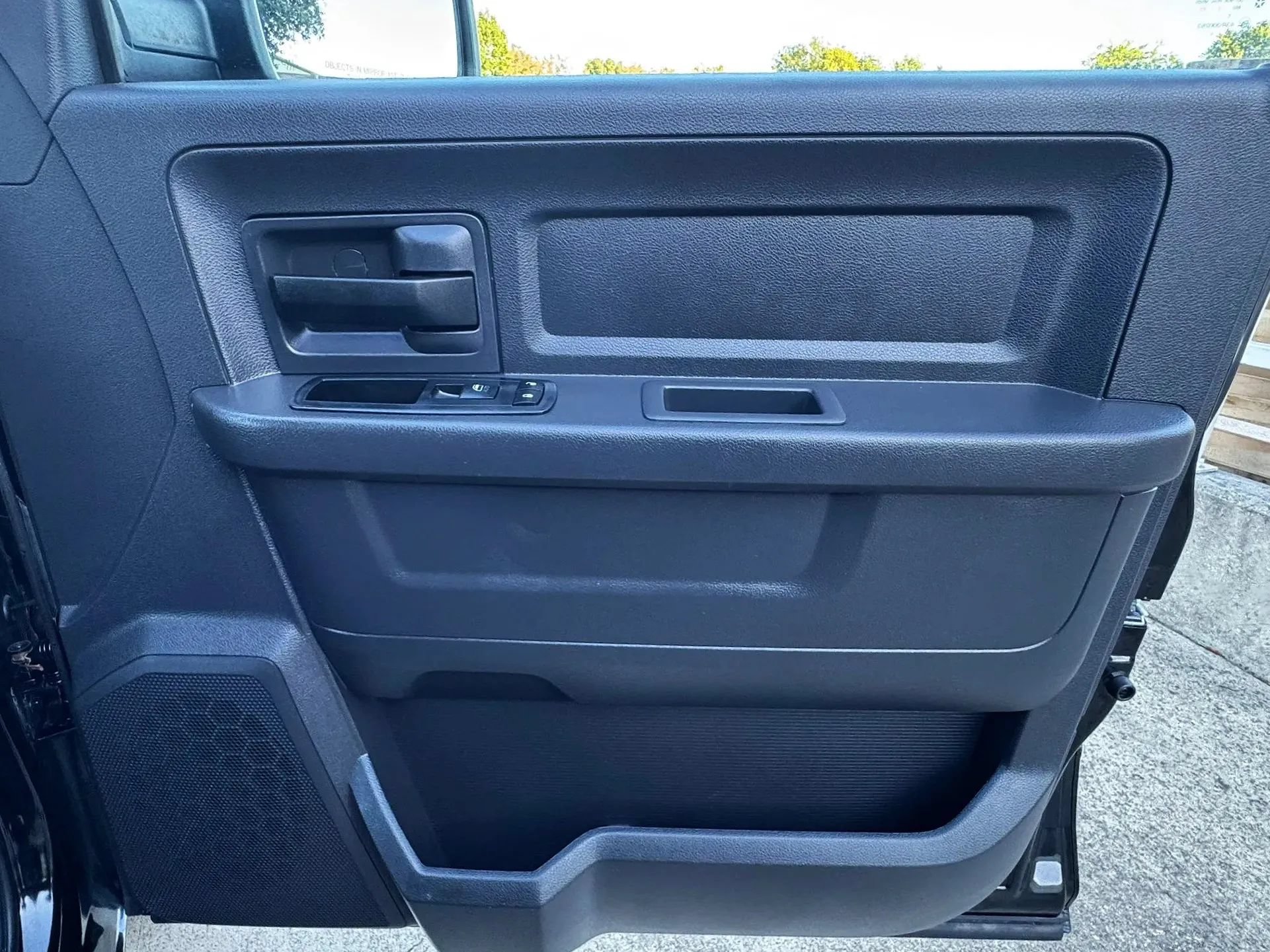 Used 2012 RAM 1500 Express RWD image 33
