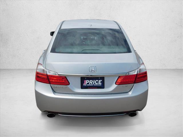 Used 2015 Honda Accord EX-L image 11