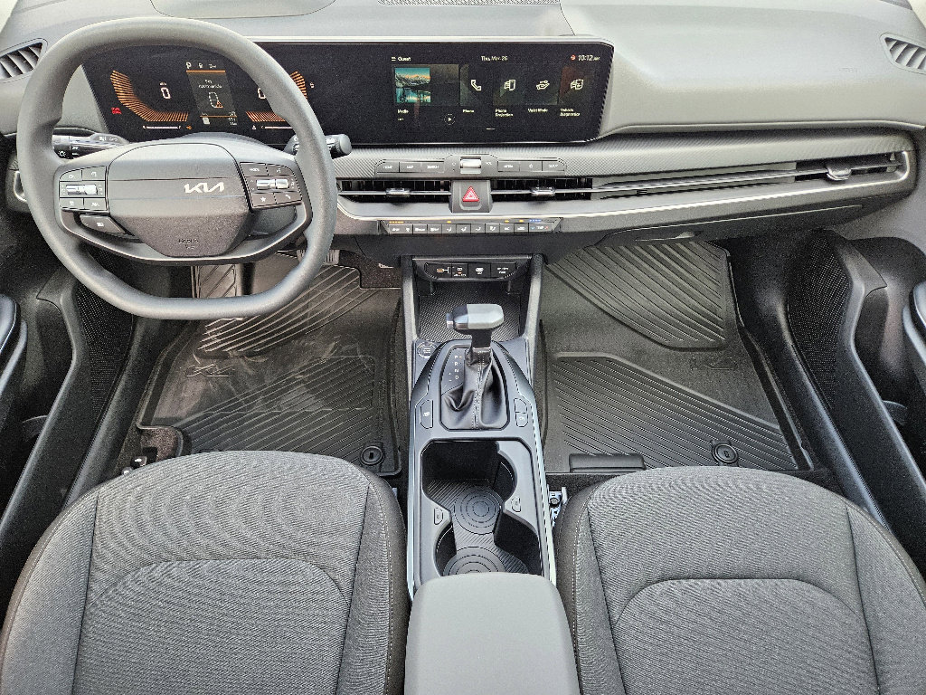New 2026 Kia K4 LXS image 18