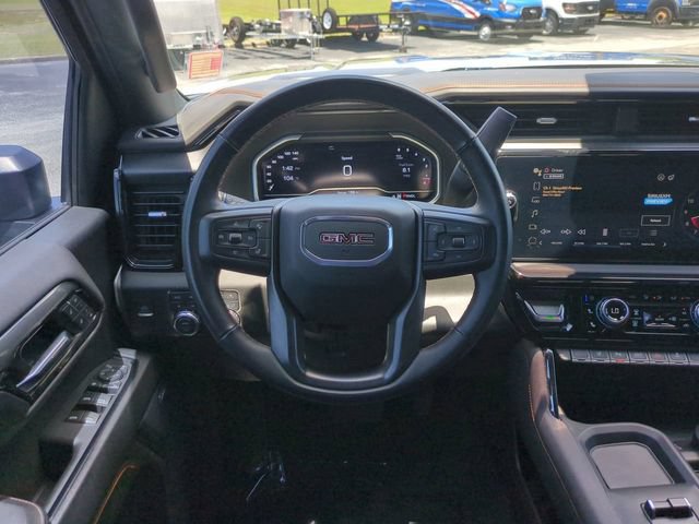 Used 2024 GMC Sierra 3500 AT4 w/ AT4 Premium Plus Package AWD/4WD image 17