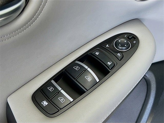 Used 2024 INFINITI QX50 Sensory w/ Accent Package image 25