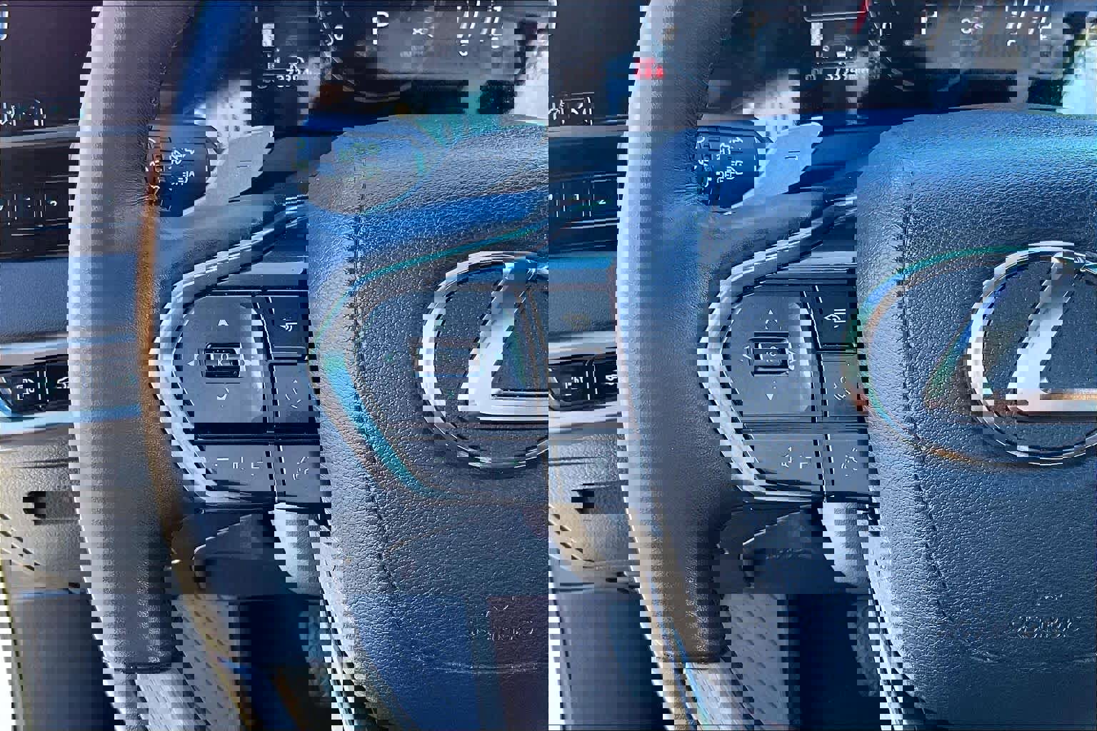 Used 2023 Lexus RX 350 Premium Plus w/ Accessory Package (Z1) image 22