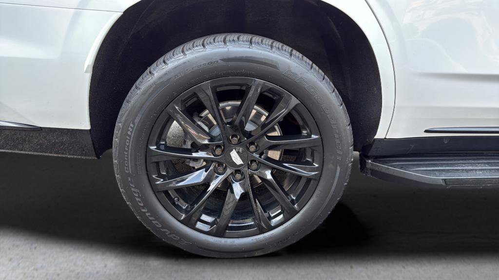 Used 2024 Cadillac Escalade Sport w/ LPO, ONYX Package image 15