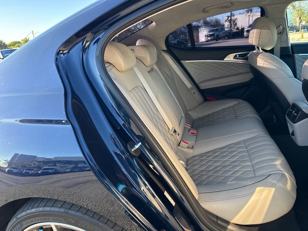 Used 2019 Genesis G70 3.3T Advanced w/ Prestige Package image 26