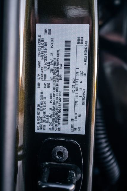 Used 2025 Ford F150 Raptor image 39