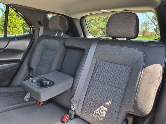 Used 2024 Chevrolet Equinox LT FWD image 36