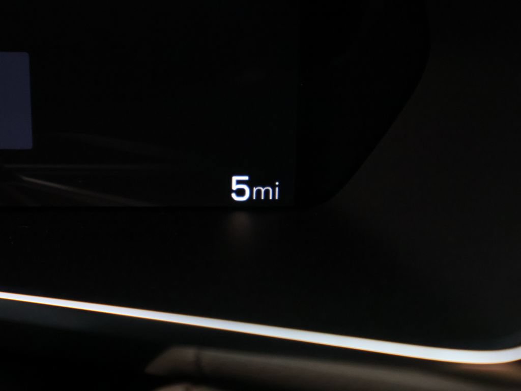 New 2026 GMC Canyon Denali w/ LPO, Black Badging Package AWD/4WD image 39