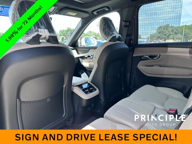 New 2026 Volvo XC90 B6 Plus w/ Protection Package Premier image 22