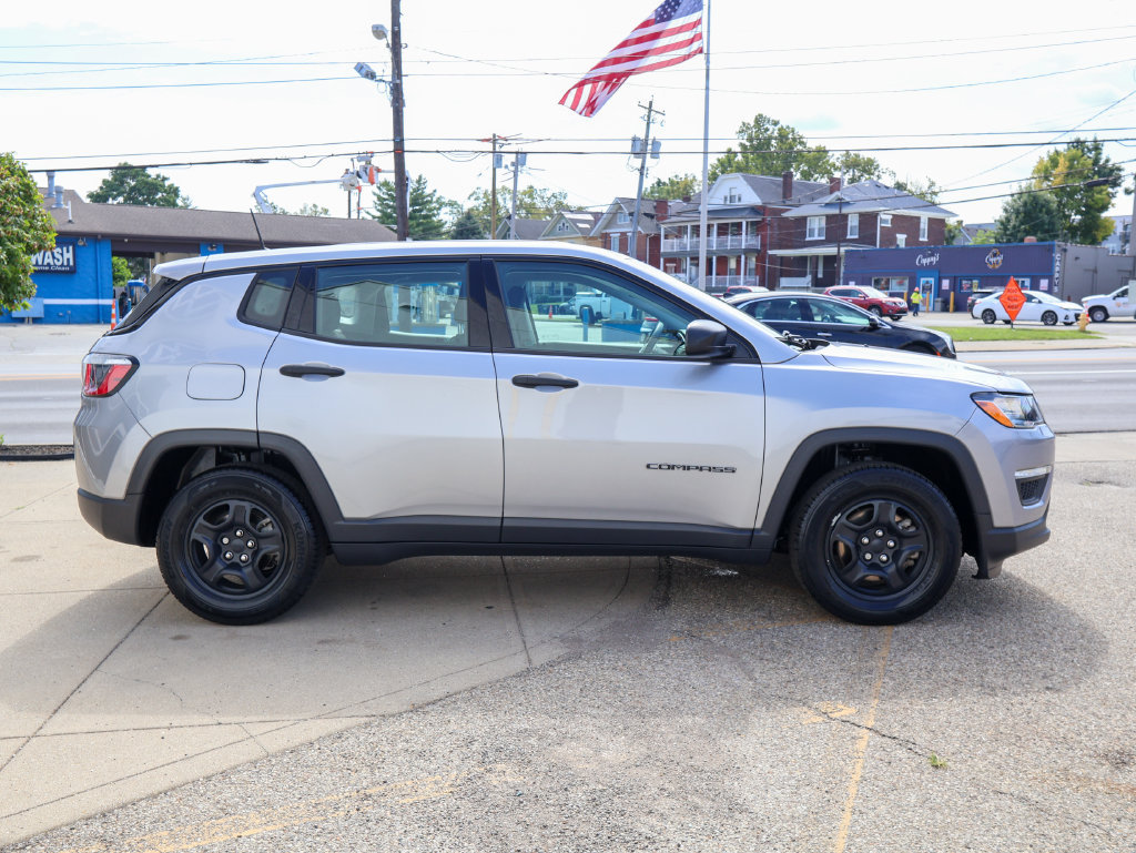 Used 2019 Jeep Compass Sport FWD image 6