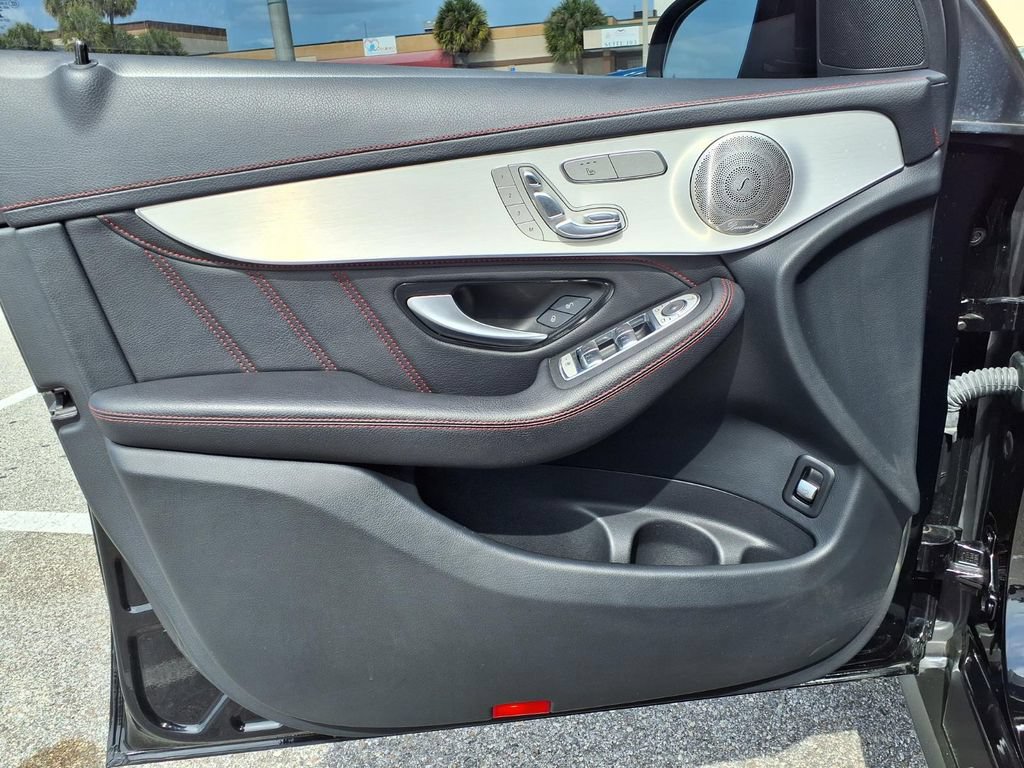 Used 2022 Mercedes-Benz GLC 43 AMG 4MATIC image 22
