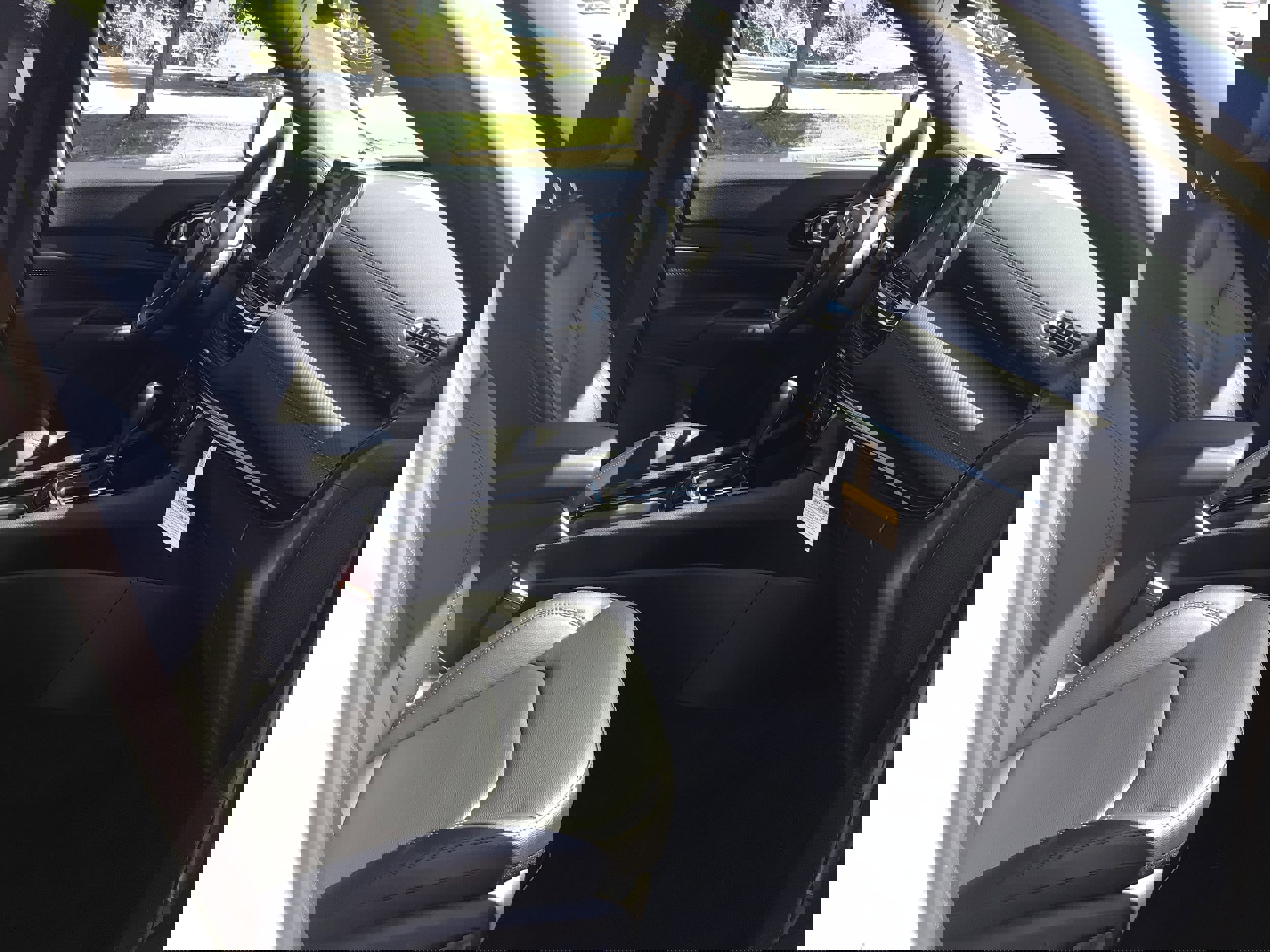 New 2025 Jeep Compass Limited w/ Sun & Sound Group image 9