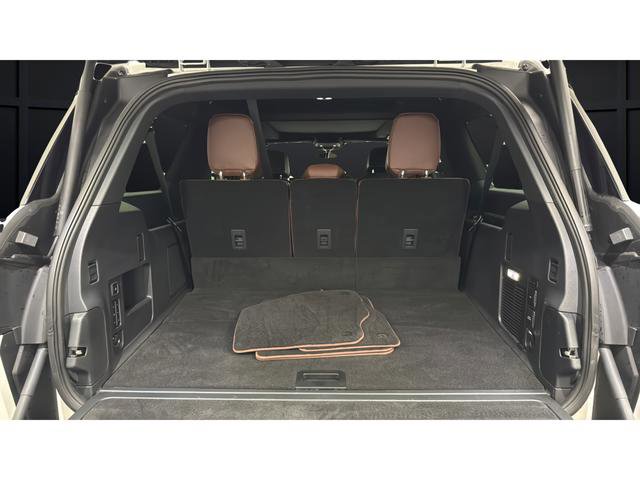 Used 2025 Lincoln Navigator L Reserve AWD/4WD image 27