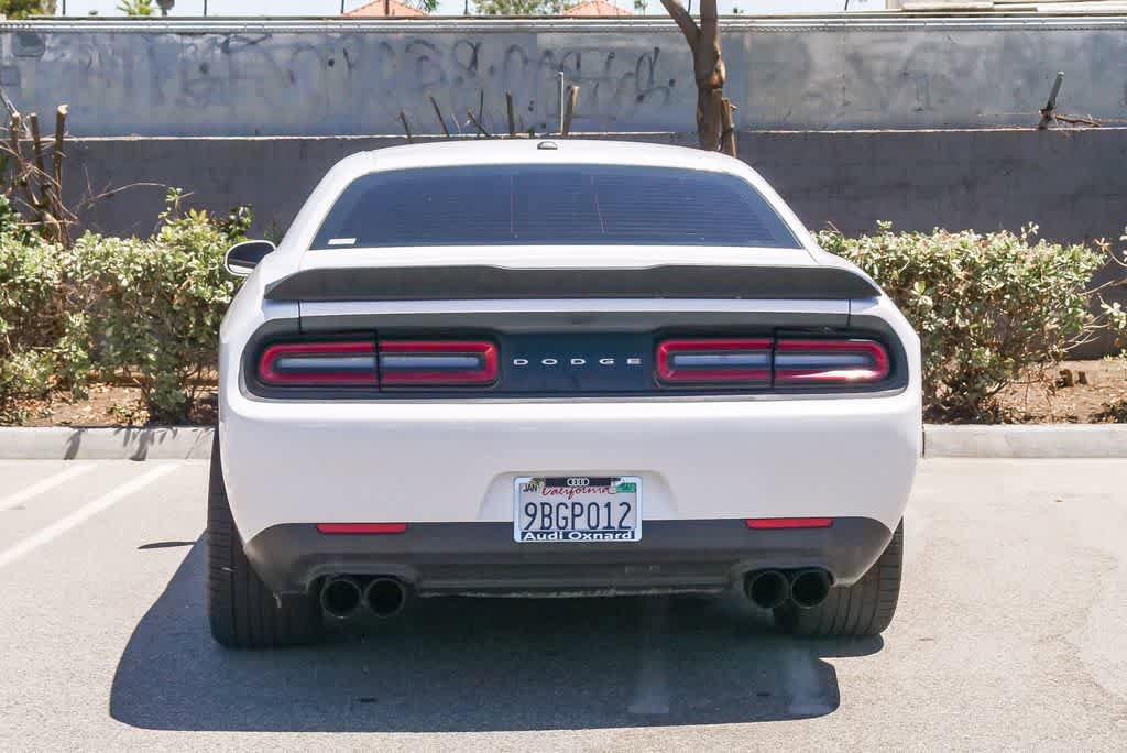 Used 2017 Dodge Challenger R/T RWD image 8