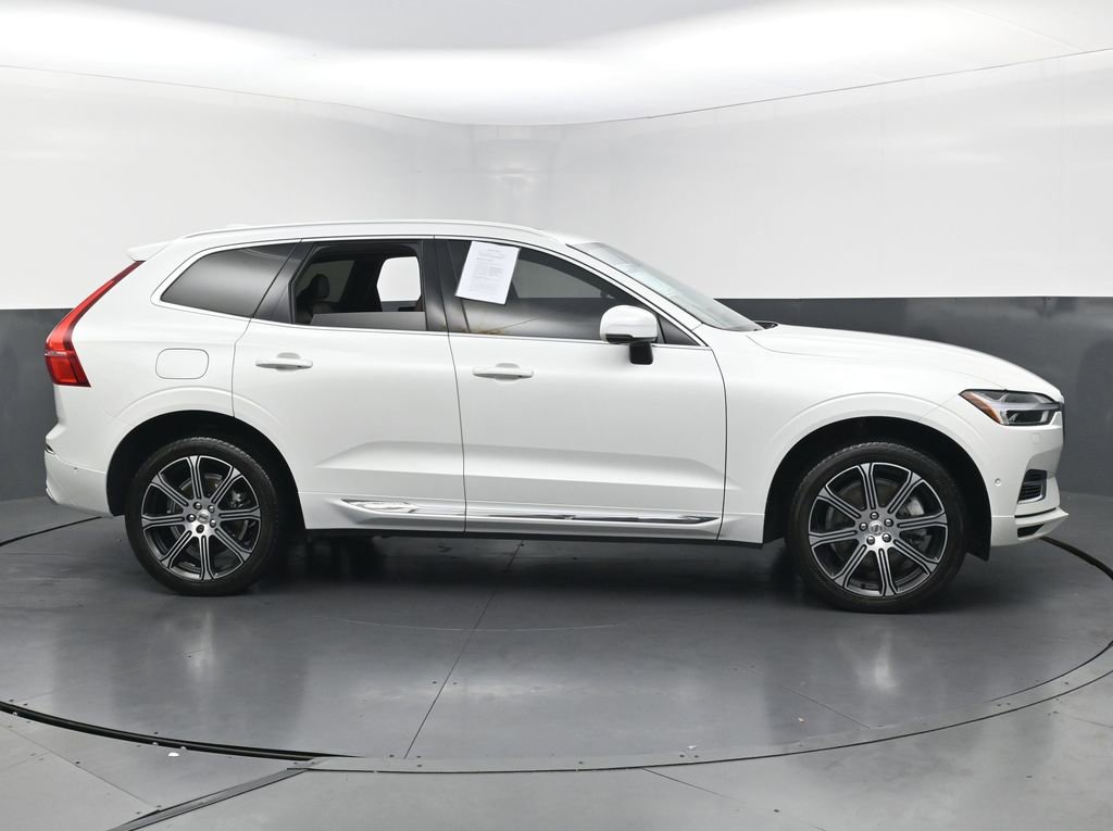 Used 2019 Volvo XC60 T8 Inscription w/ Advanced Package image 6