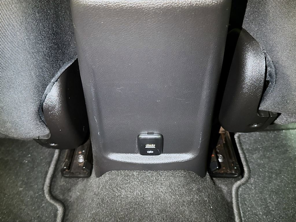 Used 2017 Chevrolet Cruze LT w/ RS Package FWD image 21