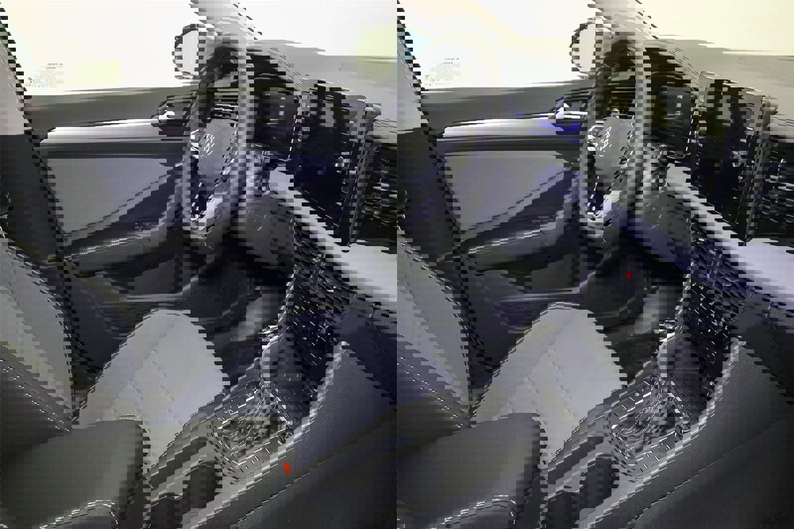 New 2025 Volkswagen Jetta SE image 15