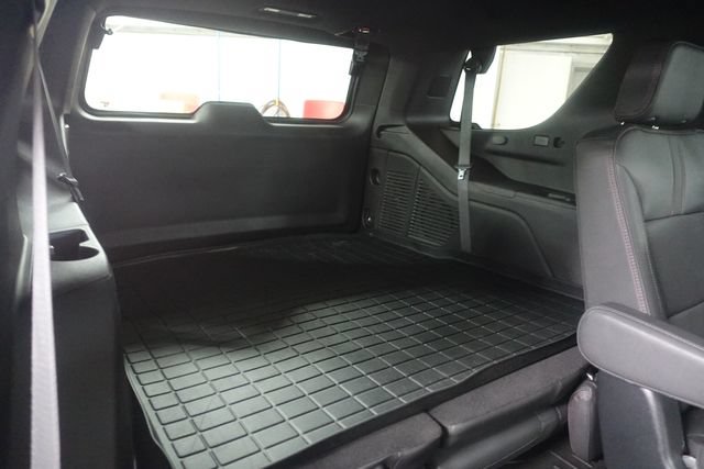 Used 2023 Chevrolet Tahoe RST w/ Luxury Package AWD/4WD image 30