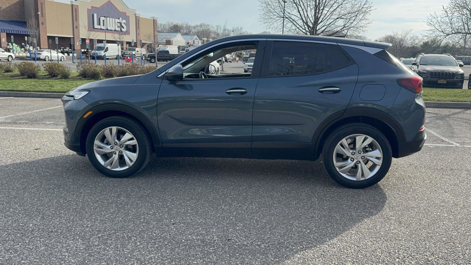 Used 2024 Buick Encore GX Preferred image 4