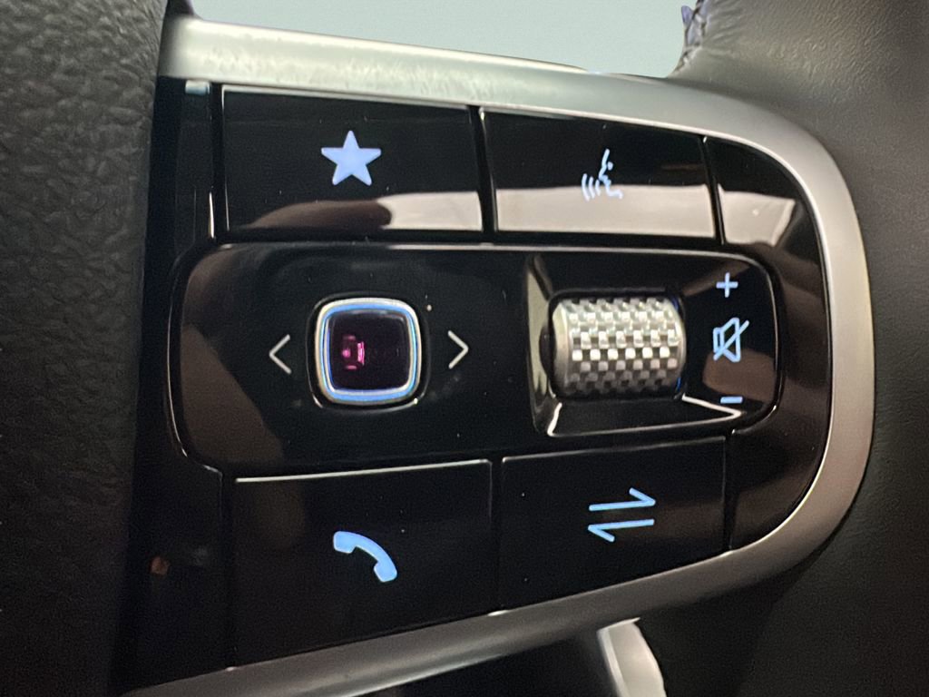 Certified 2026 Genesis GV70 2.5T Select image 24