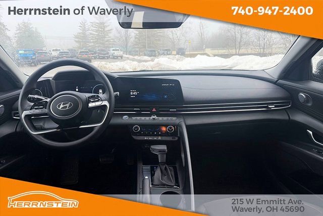 Used 2024 Hyundai Elantra SEL image 6