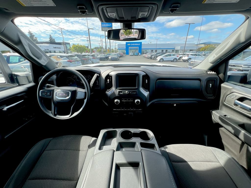 Used 2020 GMC Sierra 1500 4x4 Crew Cab w/ Convenience Package image 17