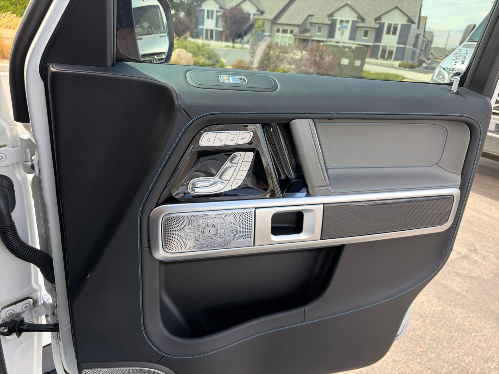 Used 2025 Mercedes-Benz G 580 w/ EQ Technology image 16