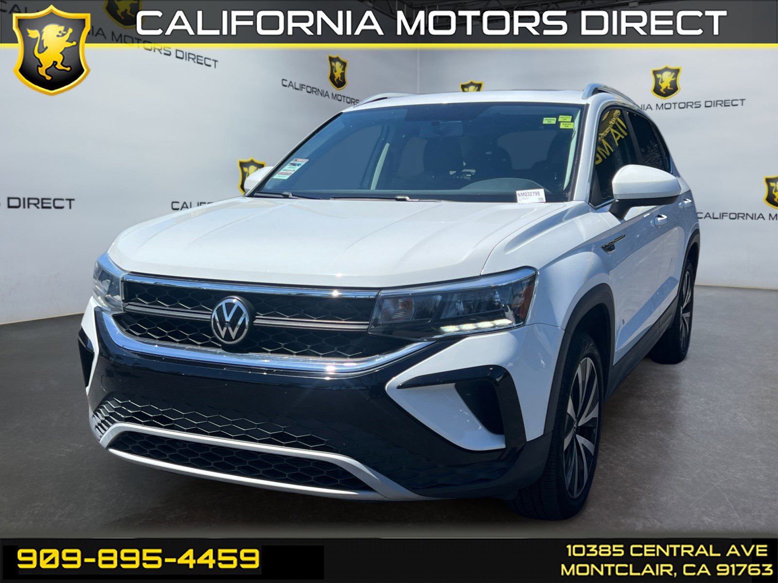 Used 2022 Volkswagen Taos SE FWD image 1